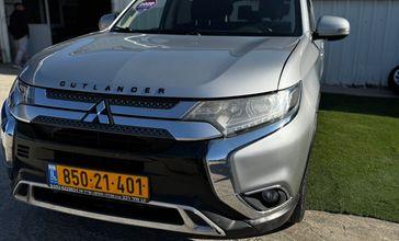 מיצובישי אאוטלנדר