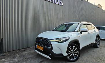 טויוטה קורולה קרוס