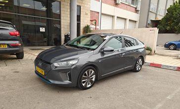 יונדאי איוניק