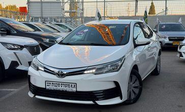 טויוטה קורולה