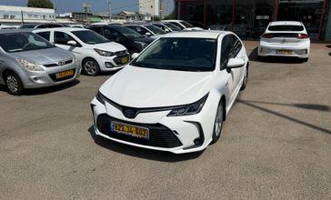 טויוטה קורולה