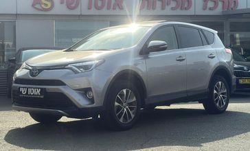 טויוטה RAV4
