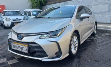 טויוטה קורולה