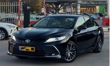 טויוטה קאמרי