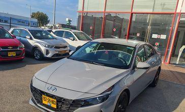 יונדאי אלנטרה