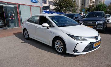 טויוטה קורולה