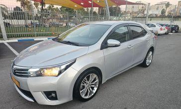 טויוטה קורולה