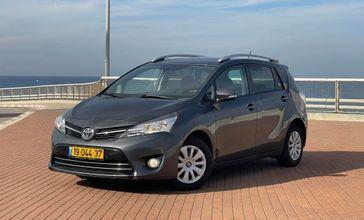 טויוטה וורסו