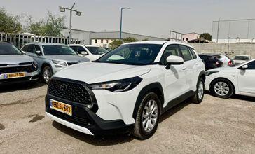 טויוטה קורולה קרוס