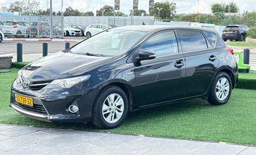 טויוטה אוריס