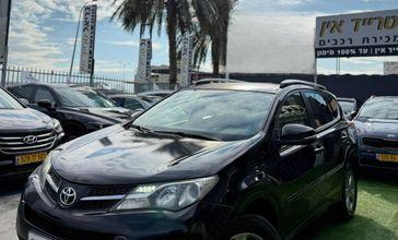 טויוטה RAV4