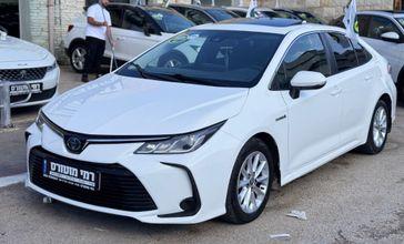 טויוטה קורולה